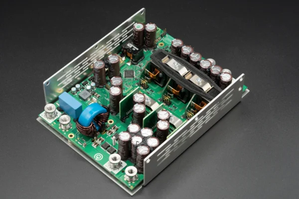 48V DC/DC converter from Querom