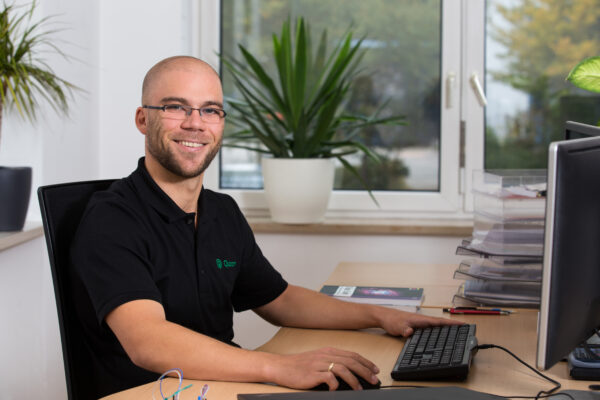 Anton Mitterreiter - Product Manager Querom Elektronik GmbH - Expert in dc dc converter development