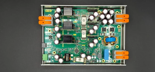 DDL5096-96: bidirektional step-up/ step-down dc dc converter